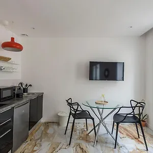 Renovated Studio On The Old Port Marseille